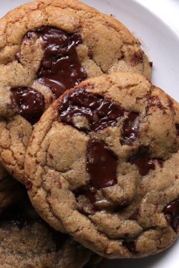 The Best Chewy Chocolate Chip Cookies