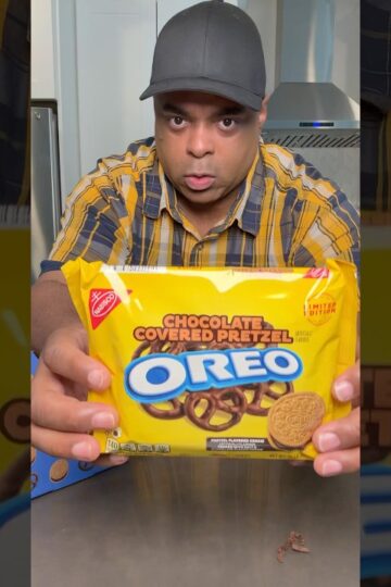 Chocolate Covered Pretzel Flavored Oreo cookies taste test! Out in stores on May 5th!