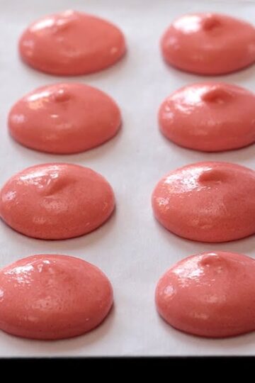 How to make macarons at home | Easy Egg yolk buttercream filling(Sub)