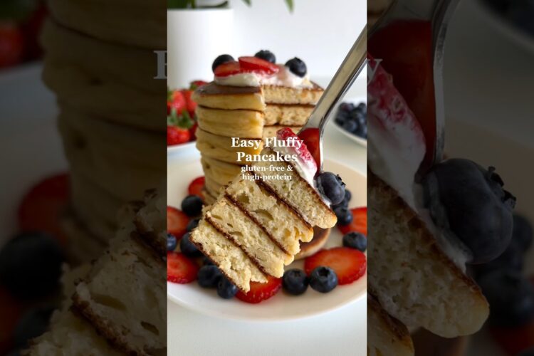 Healthy Breakfast Idea: Fluffy Pancakes (high-protein & gluten-free)🤩 #healthybreakfast #glutenfree