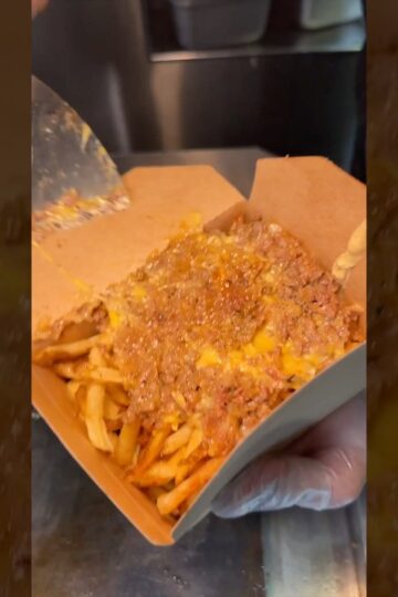 Possibly the BEST LOADED FRIES in NYC! From Burgers On B in NYC’s East Village. 🍔🍟🔥 #DEVOURPOWER