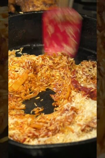 Make This Delicious Chicken & Rice in Just ONE Pot!