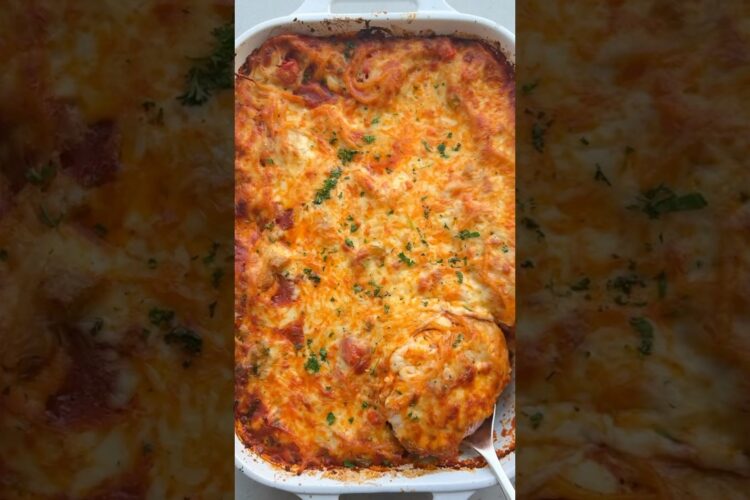 Easy Baked Spaghetti | FeelGoodFoodie