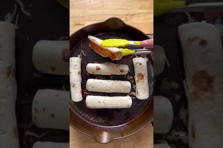 School Lunchbox Ideas | Quesadillas + Chicken Nuggets