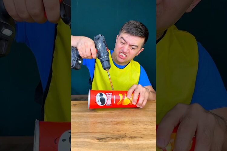 Give me my crisps🔨🪚😡