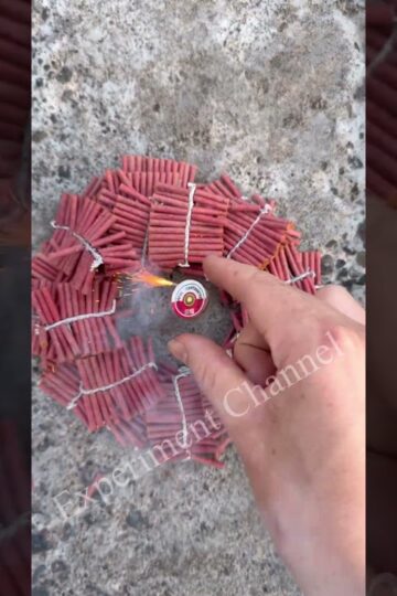 1000 crackers #shorts #firework #cracker #trick #diy