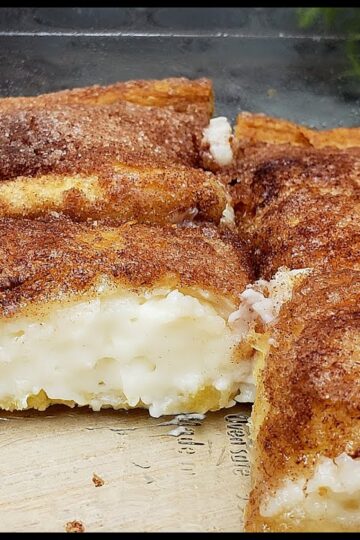 SOPAPILLA CHEESECAKE | Crescent Roll Dessert Recipe | Bake With Me