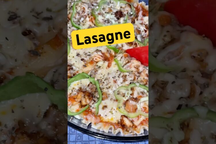 #lasagne #lasagna #lasagnarecipe #food #foodie #foodblogger #cheese #foodlover #fyp #trending