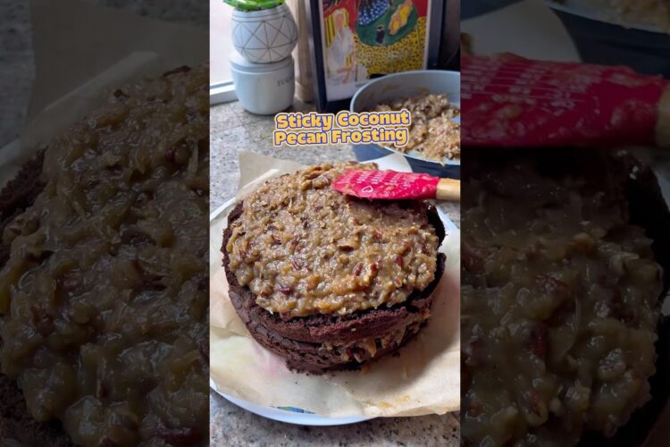 STICKY COCONUT PECAN FROSTING (German Chocolate Cake Frosting) #recipe #recipes #cakerecipe