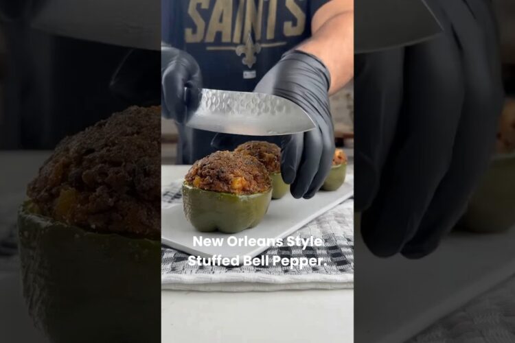 New Orleans Style Stuffed Bell Pepper #recipesbyaldenb #recipe