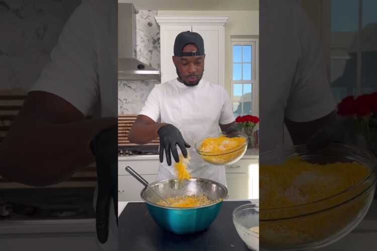 Baked Macaroni and Cheese | How To Make Creamy Macaroni and Cheese #onestopchop