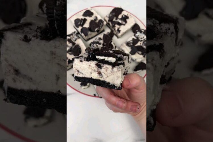 No-Bake Oreo Cheesecake … Go make! You’re welcome 🤤 #oreo #cake #EasyRecipe #Foodie