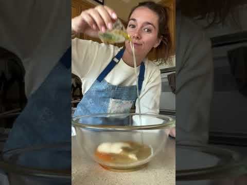 Best Banana Bread Recipe (COPYCAT Starbucks recipe)