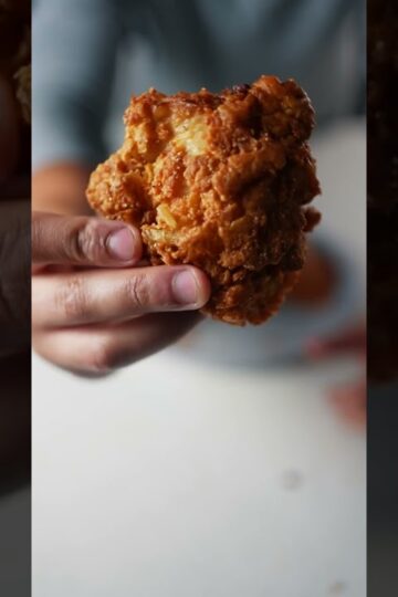 Snoop Dogg VS Shaq Fried Chicken!