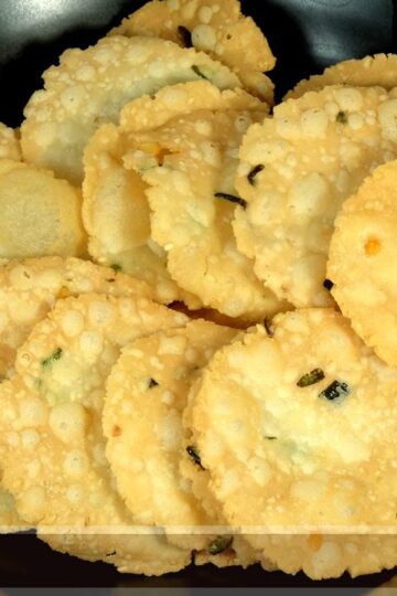 Thattai | Indian Snacks | Rice Crackers Recipe by Manjula