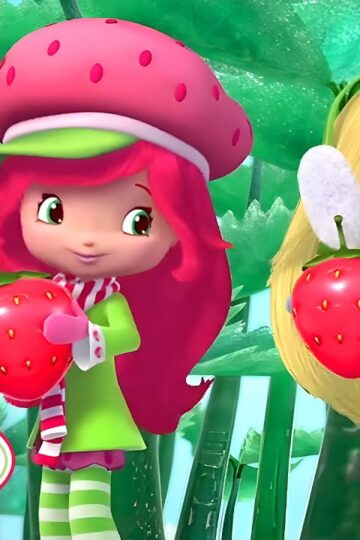 Making Winter Lanterns ❄️ Berry Bitty Adventures ❄️ Strawberry Shortcake Compilation for Kids