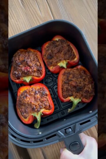 The Best Air Fryer Stuffed Peppers (Ground Beef)