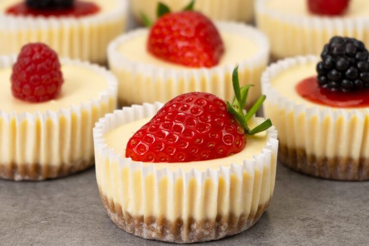 Easy Mini Cheesecakes Recipe