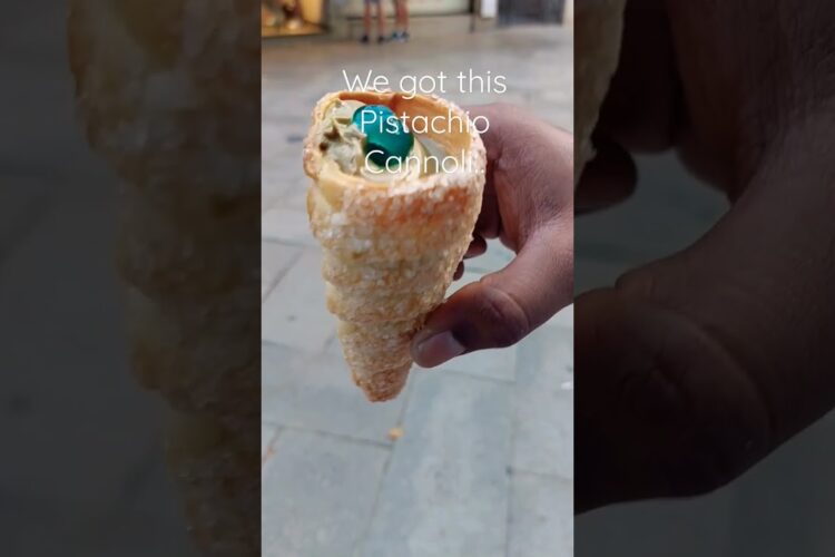 Italian pastry in Venice #cannoli #italy #venice #desserts #pastry #cake #sweets #venezia #italian