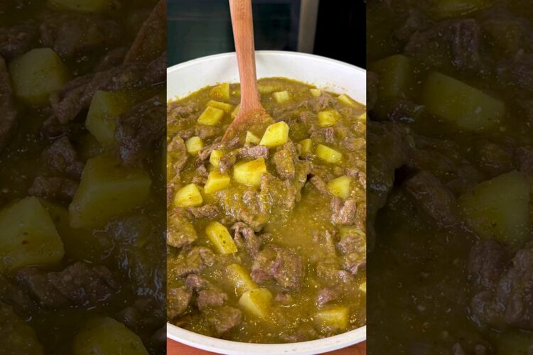 My Favorite Carne con Chile Verde y Papas Recipe #shorts