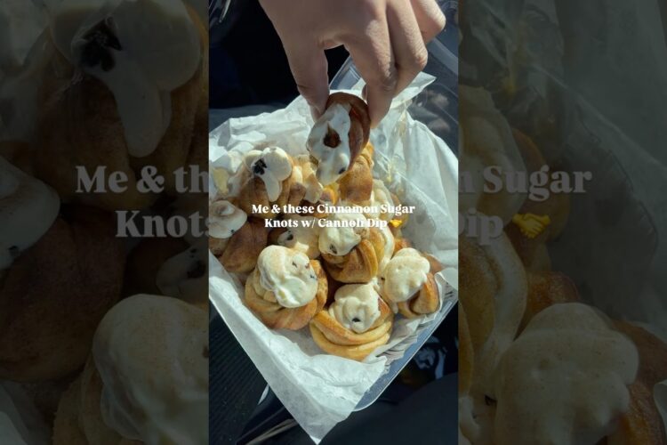 One of my new fav desserts at Martino’s Italian Kitchen! #lasvegas #cannoli #dessert #yum