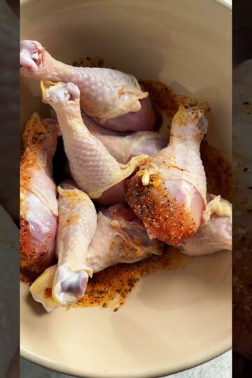 How to Make Easy and Delicious Baked Chicken Legs!