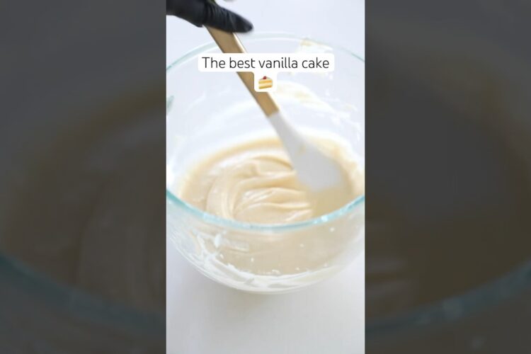 😮‍💨 the BEST vanilla cake I’ve EVER had #cakebusiness #cakerecipe