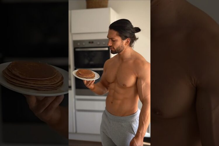 My quick and easy protein pancake recipe with great macros.