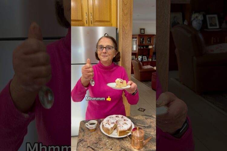 Nonna’s strawberry cake recipe 😍🍰