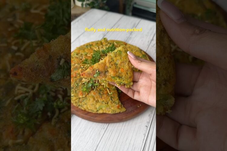 Vegetable Moonglet - Indian version of omelette, a healthy breakfast / lunch recipe!
