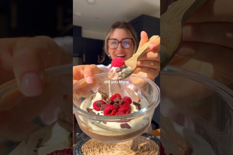 super THICK high protein overnight oats (no protein powder, no banana!) #mealprep #nutritionist 🍫❤️