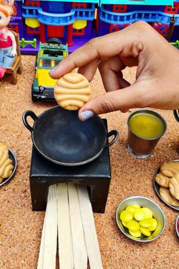Miniature Good Day Biscuits Chocolate Cake | Chocolate Cake | Dairy Milk Chocolate cake | Recipe