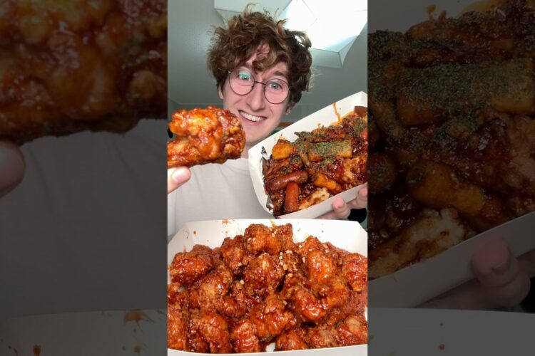 British Guy Ranks Korean Fried Chicken For The FIRST Time!