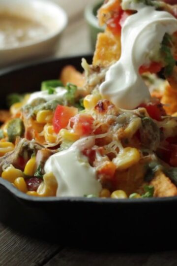 How to Make Nachos At Home | Best Loaded Veg Nachos Recipe