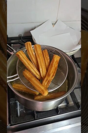 CHURROS