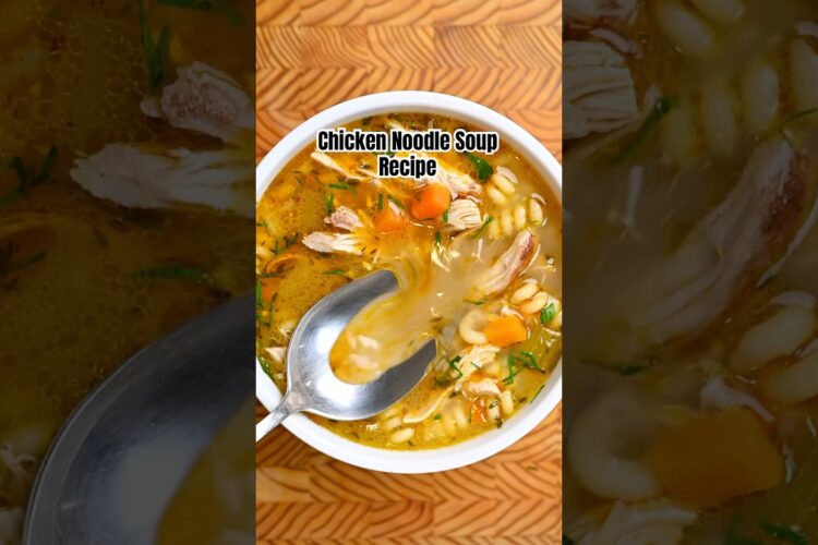 The best Chicken Noodle Soup Recipe!!  #easyrecipes #soupseason