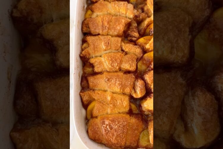 Brown Sugar Whiskey Peach Dumplings at Grandbaby-Cakes.com #peachcobbler #thanksgivingfood