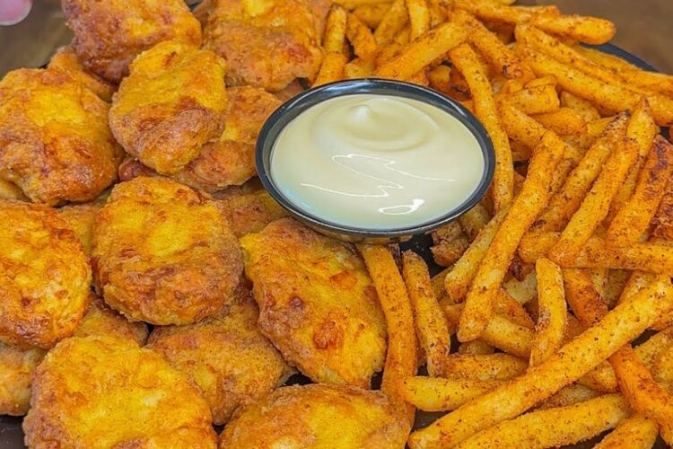 Healthy & Easy Chicken McNuggets & Fries🍗🍟 #lowcalorie #highprotein #mcdonalds #fakeaway #fatloss