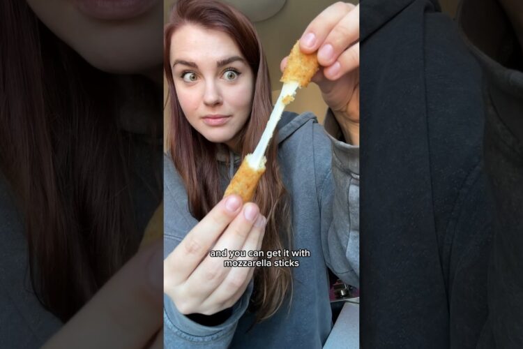 Only eating kids meals for a full day! #foodie #shorts #eating #fastfood #olivegarden #applebees