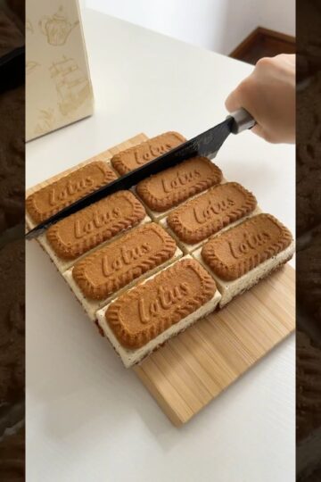 Make Caramel Cheesecake with me #asmr #lifestyle #food #cooking #cake #cheesecake #foodie