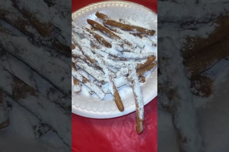 Funnel Cake Fries from Costco #funnelcakefries #funnelcake