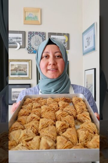 Traditional Turkish BAKLAVA