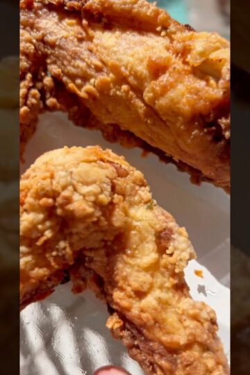 Deep Fried Turkey Wings 🦃 #recipe #food #foodie #turkeywings #turkey #thanksgiving #wings #cooking