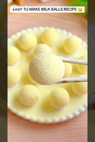 Easy sweets milk balls #viralvideo #foodshorts #sweets #dessert #foodshorts #shorts