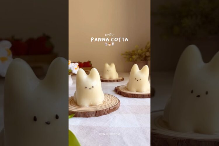 Jiggly Panna Cotta 🐰🍮