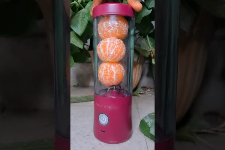 Blendjet 2 Orange juice