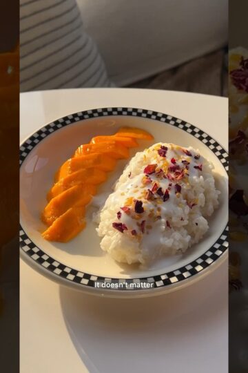 mango sticky rice with good mangoes only PLEASE