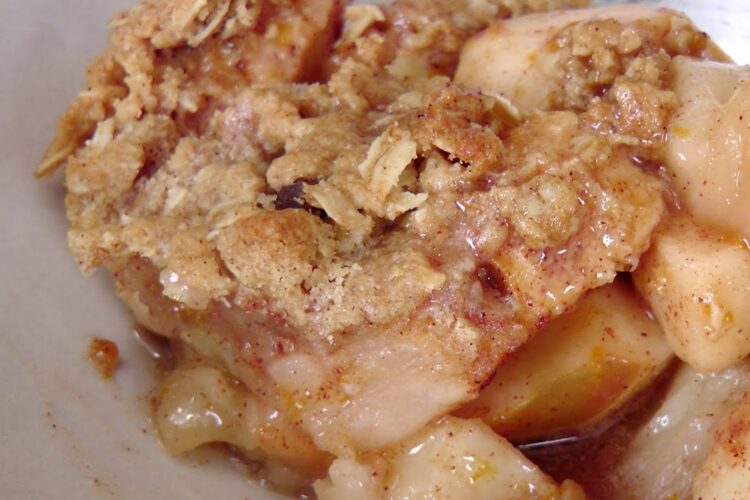 How to Make Apple Crisp - Recipe by Laura Vitale - Laura in the Kitchen Episode 195