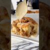 Peach Cobbler Cinnamon Rolls at Grandbaby-Cakes.com #cinnamonrolls #peachcobbler