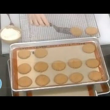 Old-Fashioned Peanut Butter Cookies - Martha Stewart